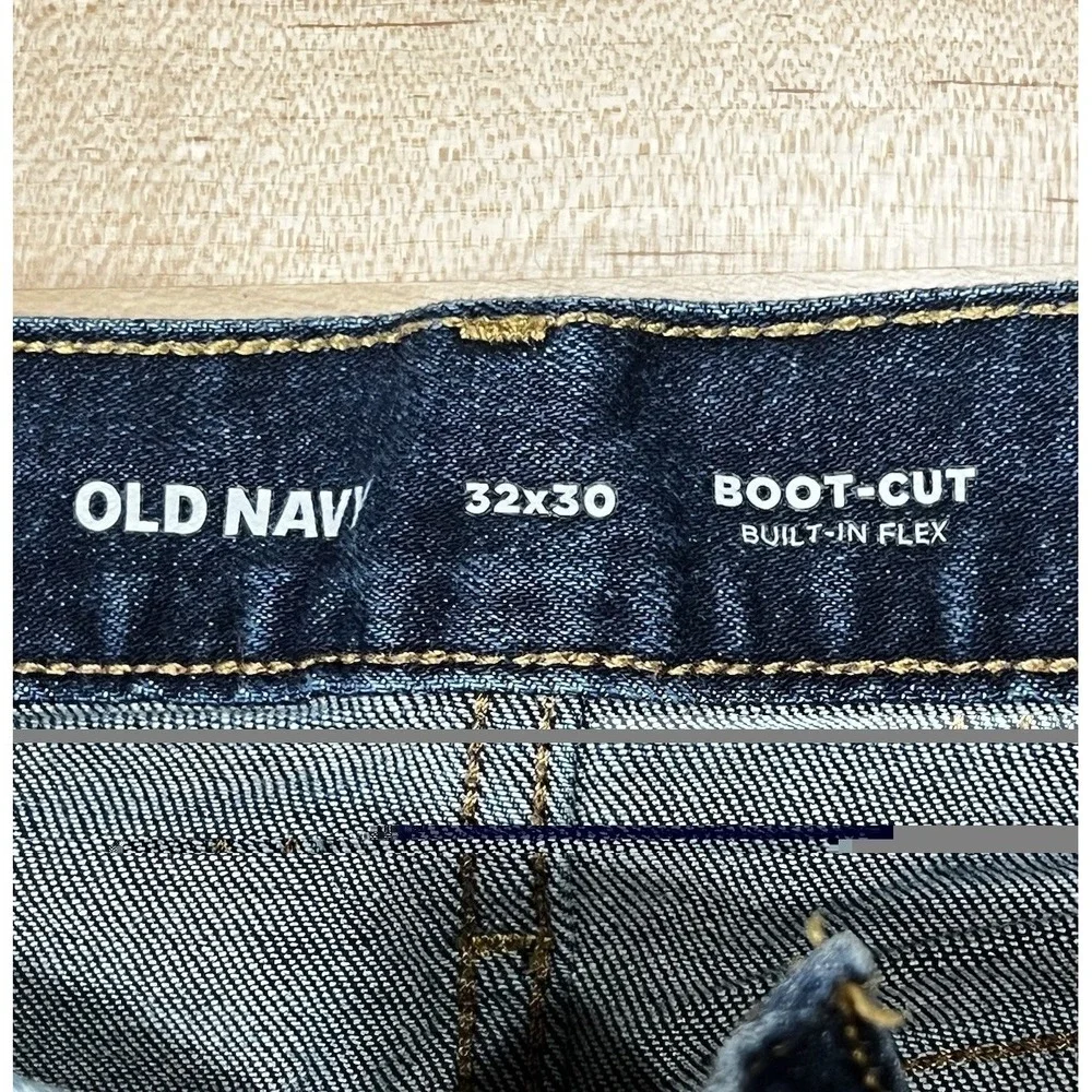 Old Navy Boot-Cut Built-In Flex Mens Jeans 32/30 Blue Stretch Denim Bootcut